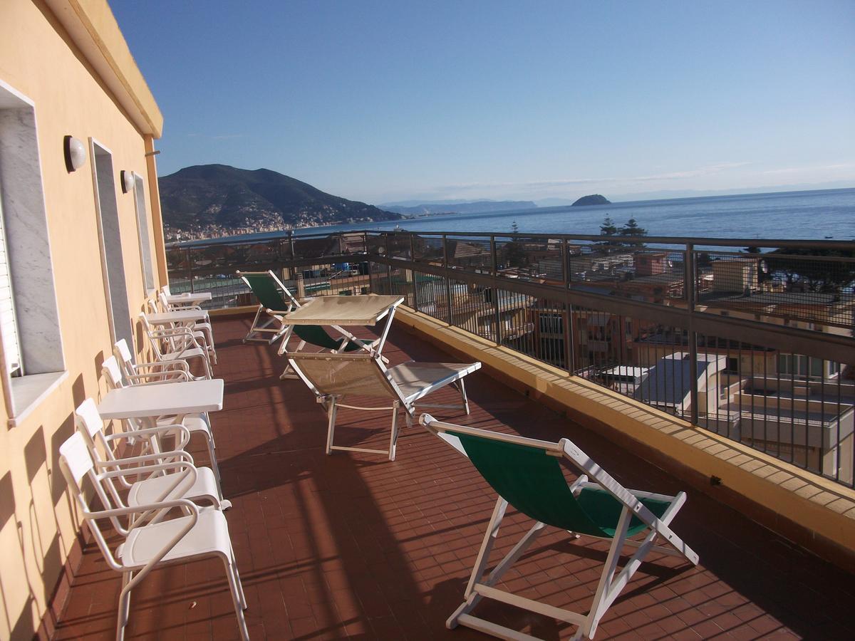 Tritone 3* Laigueglia